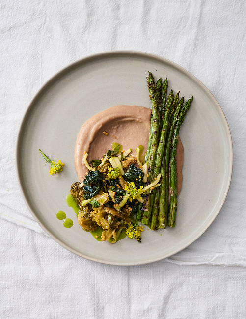 Geroosterde groenten met asperges en puree